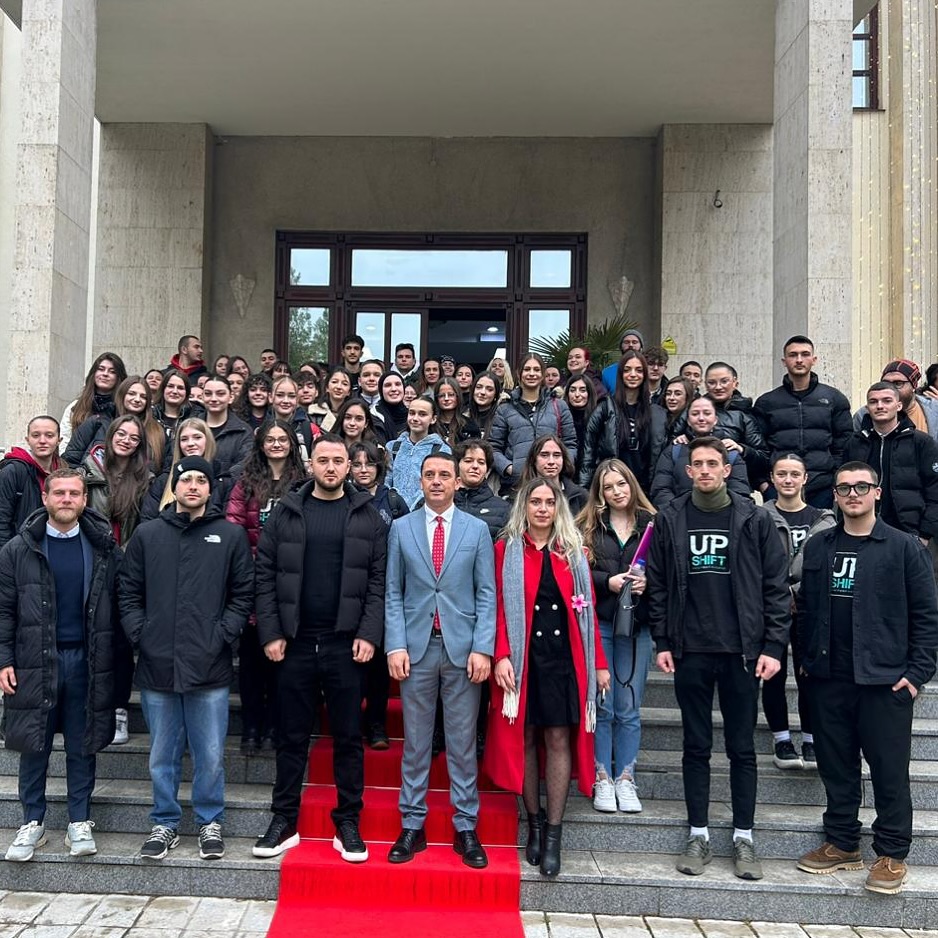 Youth and community celebrated on International Volunteer Day in Prizren